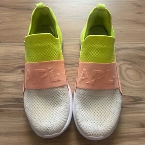 APL TechLoom Bliss Slip-On Sneakers | Lime & Coral | Size 8